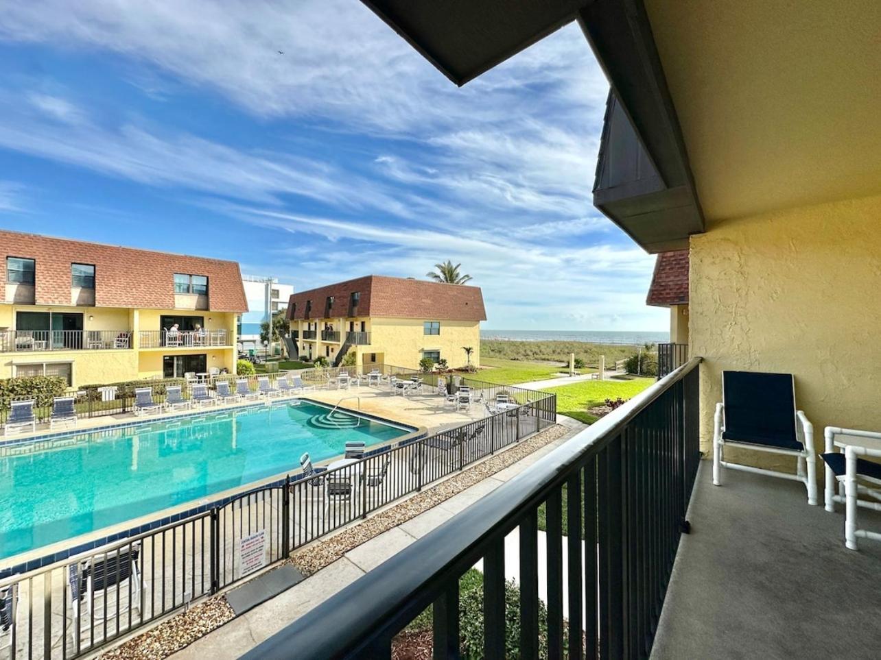 Pier Pressure Beachfront Wpool Cocoa Beach Exterior photo