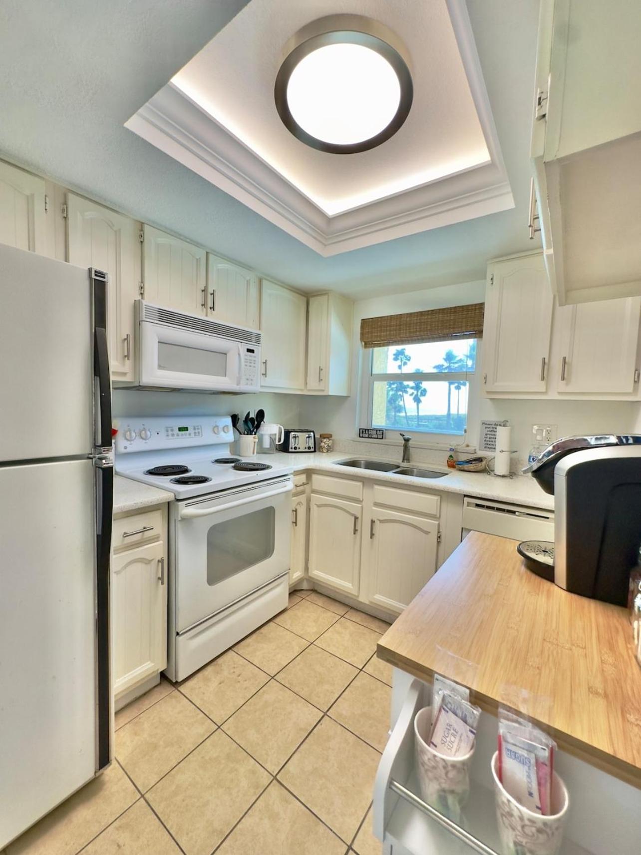 Pier Pressure Beachfront Wpool Cocoa Beach Exterior photo